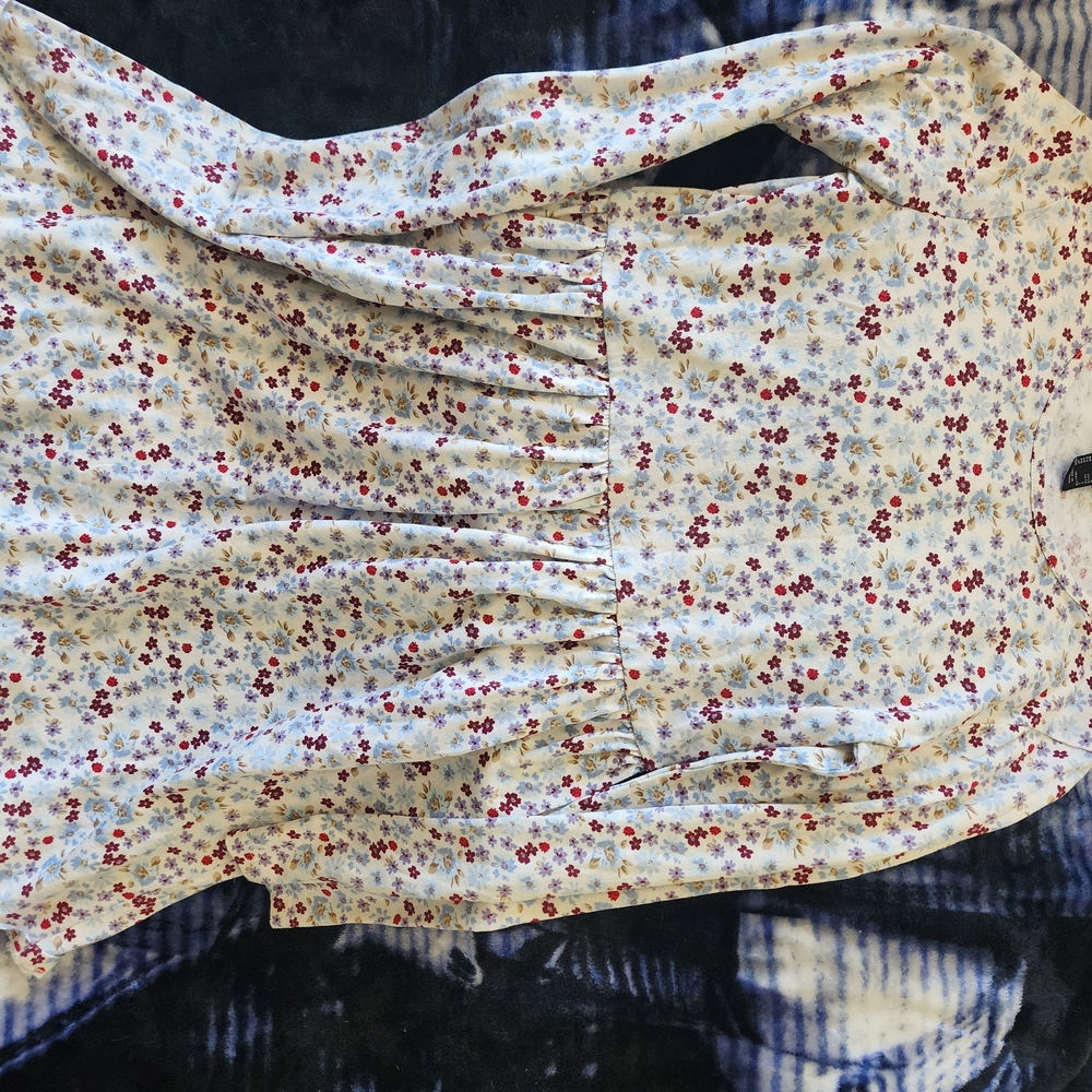 Forever 21 Kids Floral Patterned Top